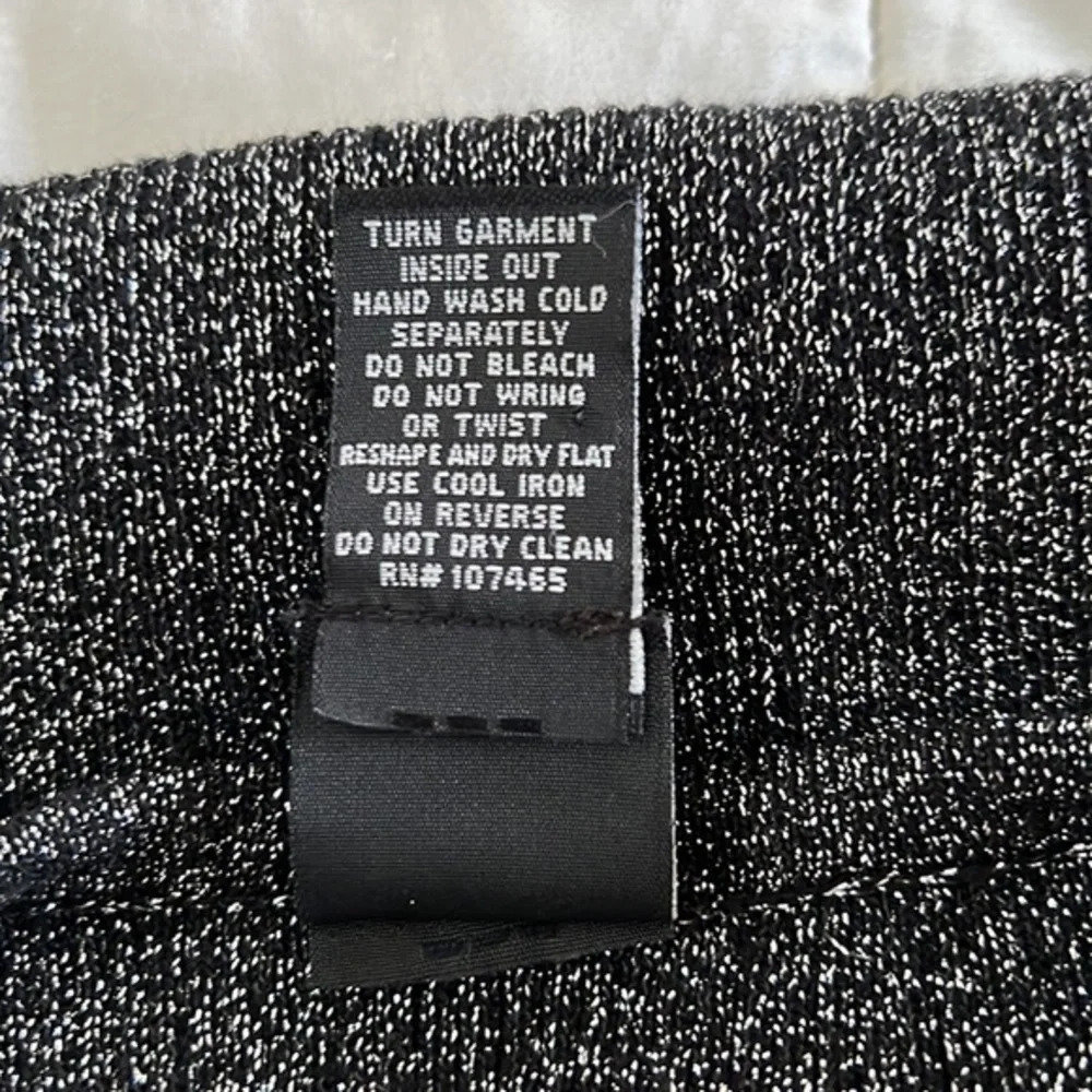 Sequin Tank - Picture 5 of 6